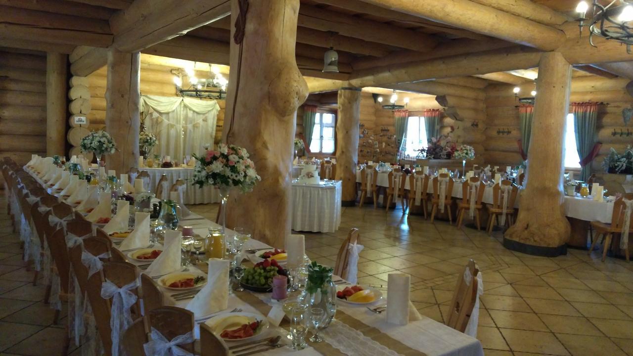 Hotel Grun موستي يو جابلونكوفا المظهر الخارجي الصورة